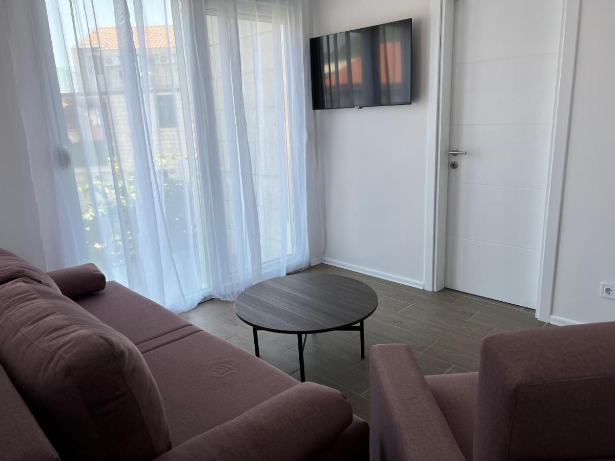 Madamik Apartments Биела Экстерьер фото