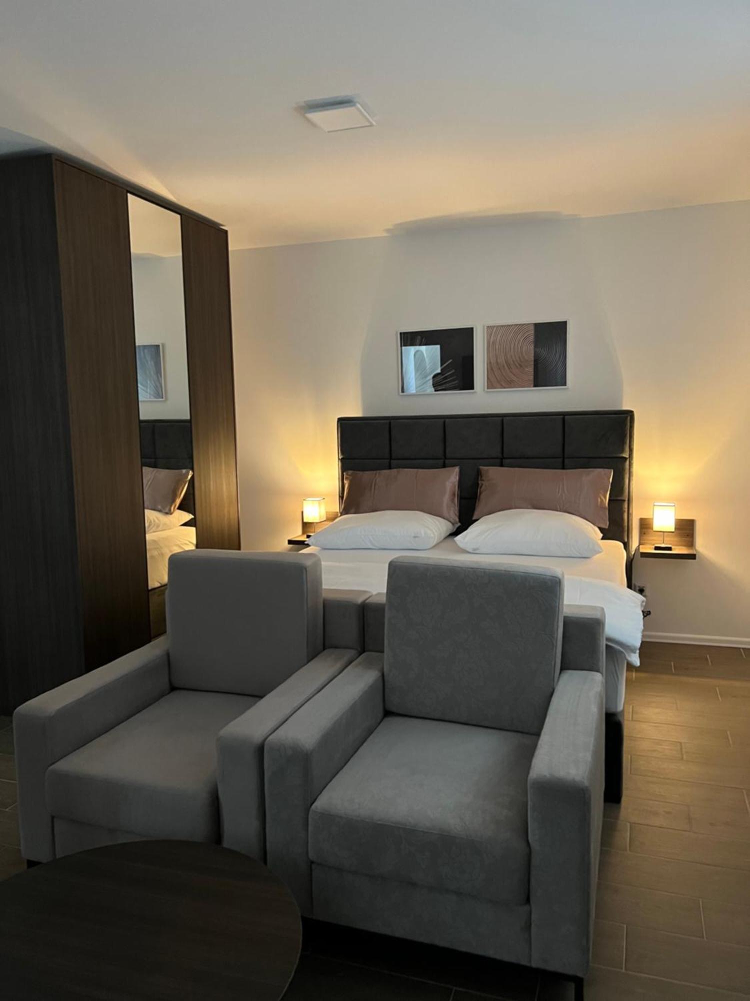 Madamik Apartments Биела Экстерьер фото